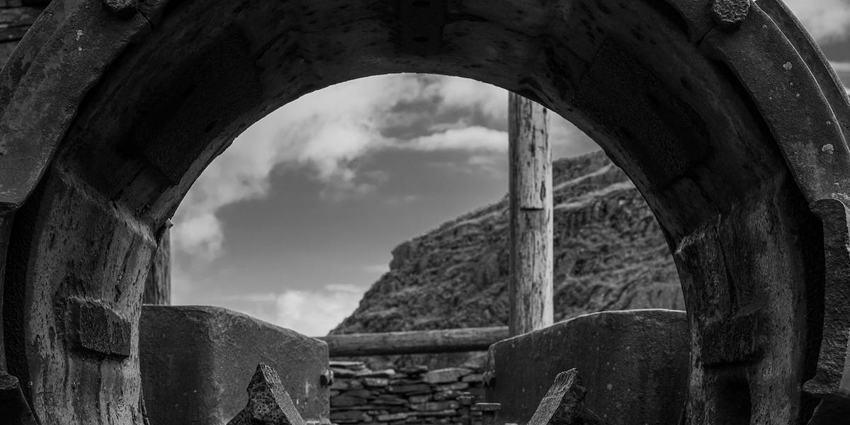 Thumbnail of How Unfamiliarity Can Inspire Creativity