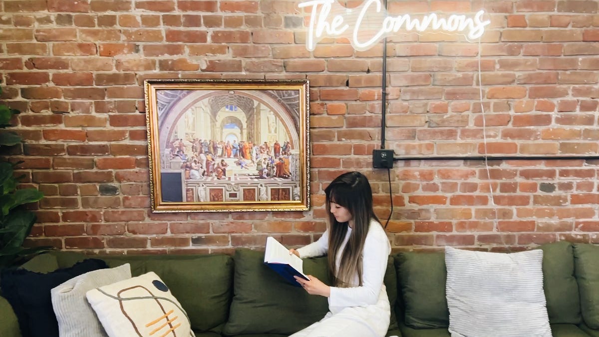 Thumbnail of 23 learnings on building community and holding space