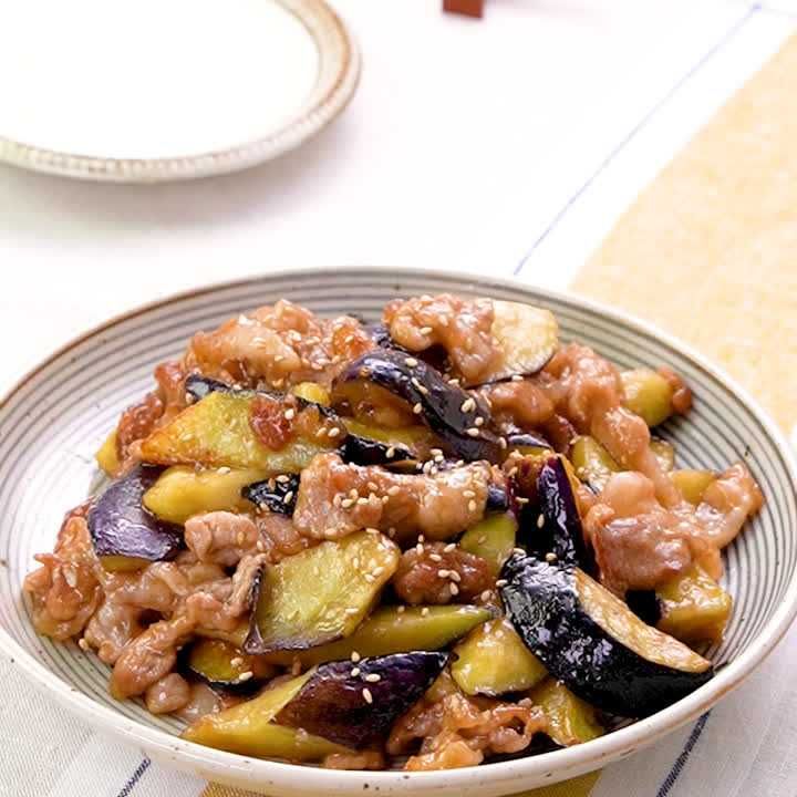 Thumbnail of 主材料2つで作る♪ 豚肉となすの照り炒めのレシピ動画・作り方 | デリッシュキッチン