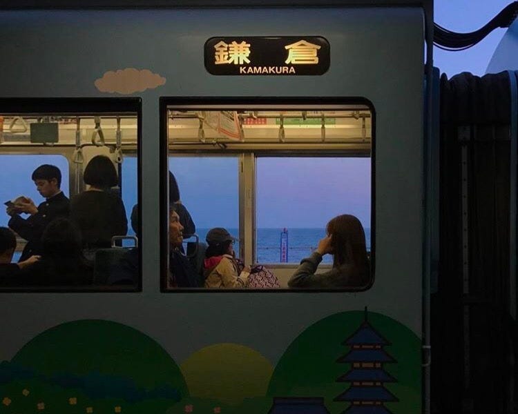 Thumbnail of [non-paywalled issue] The Rabbit Hole 🕳🐇 issue no.34