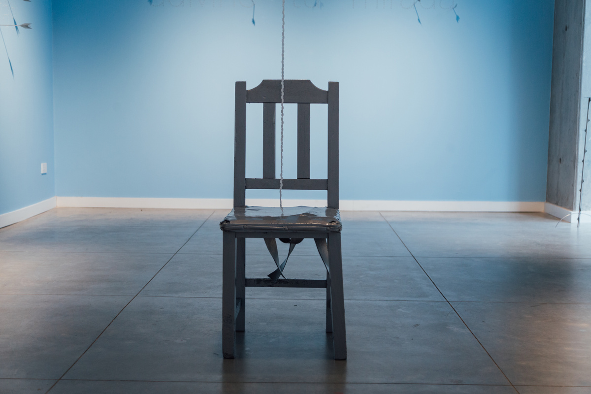 Thumbnail of si me quedo de pie — Luisebastián Sanabria