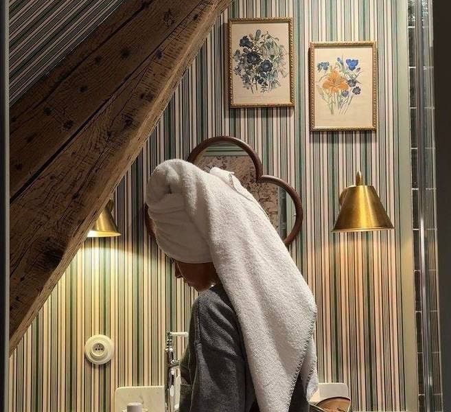 Thumbnail of Offline is the New Luxury No. 1