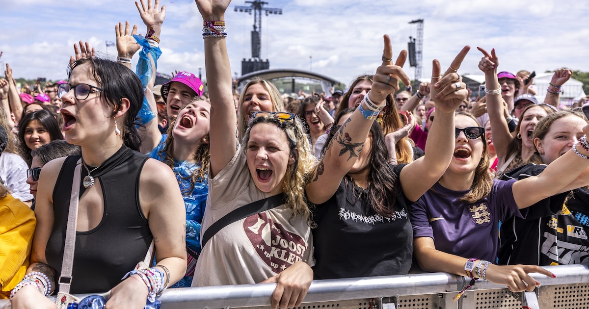 Thumbnail of Opinie: AI Killed The Radio Star? Onzin, AI-gegenereerde muziek trekt niemand een moshpit in