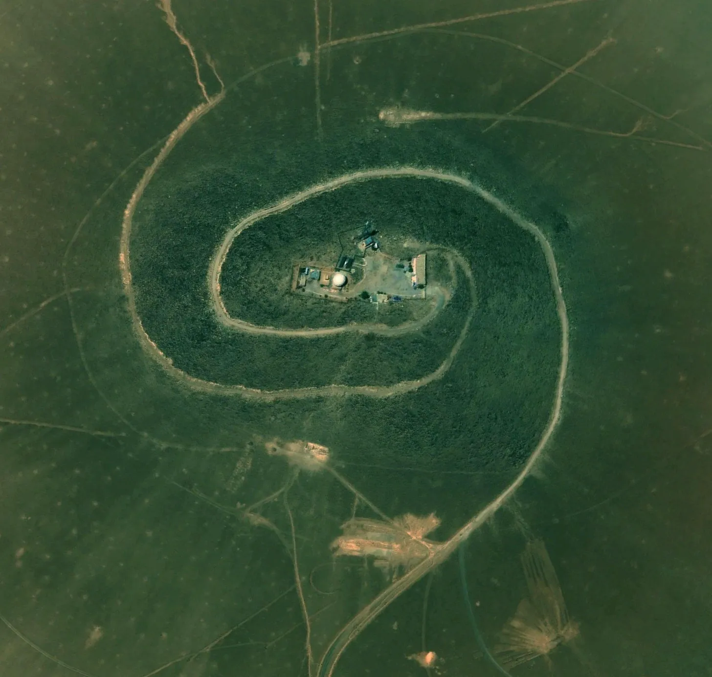 Thumbnail of The world reveals itself to those who travel by foot