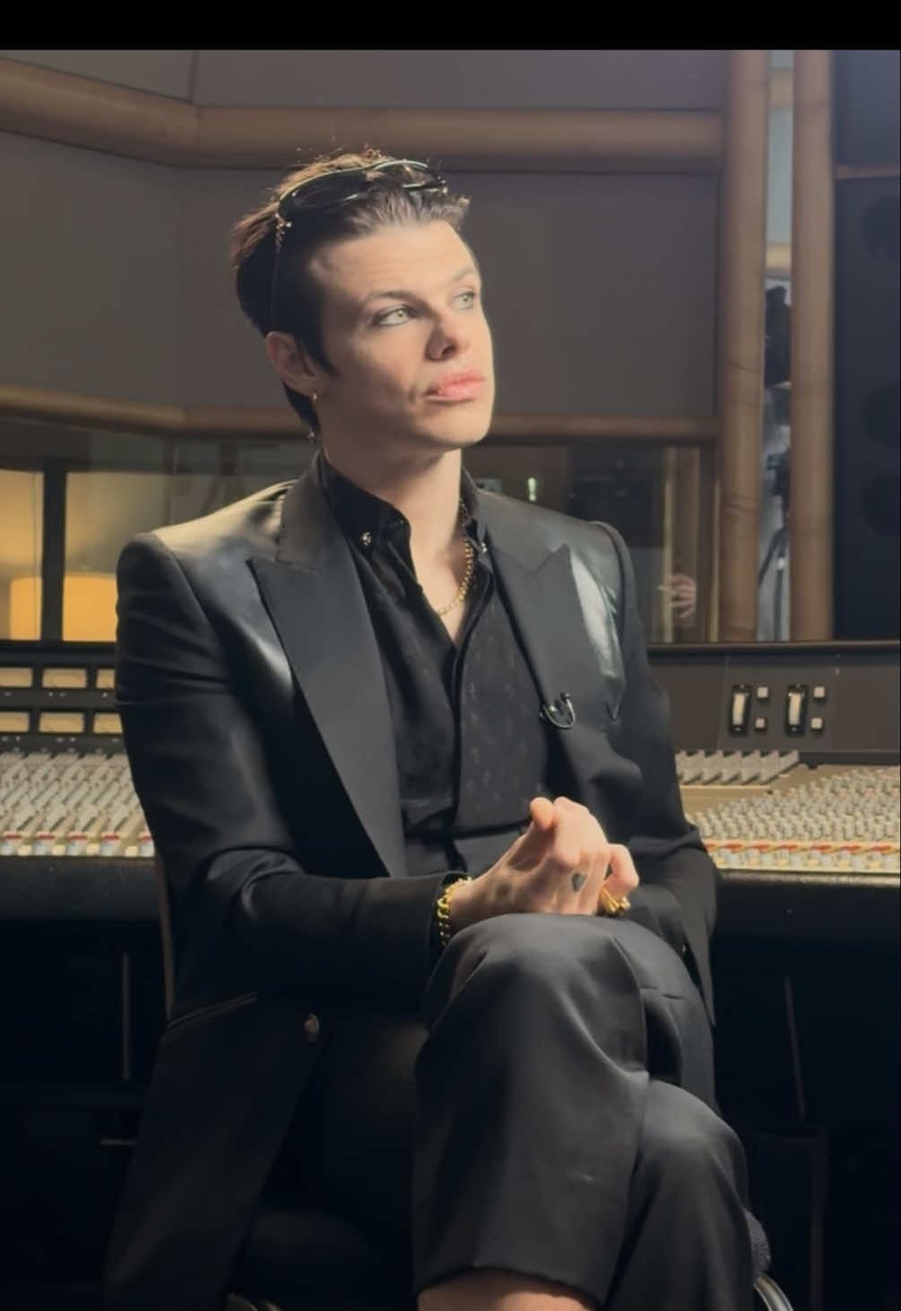 Thumbnail of yungblud on TikTok