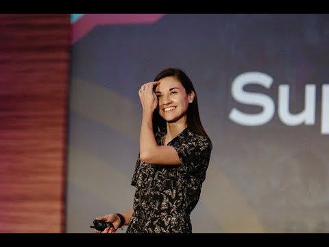 Thumbnail of 11 Public Speaking Techniques from the World’s Greatest Speakers