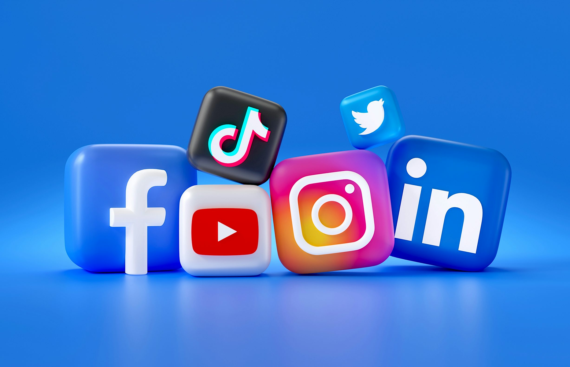 Thumbnail of Réseaux sociaux 2025 : les 6 grandes tendances qui vont marquer l'année