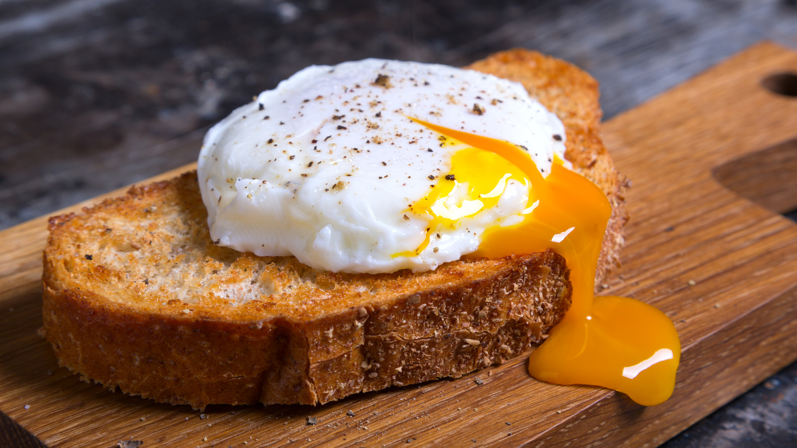 Thumbnail of The Ultimate Cling Film Hack For Restaurant-Quality Poached Eggs - Food Republic