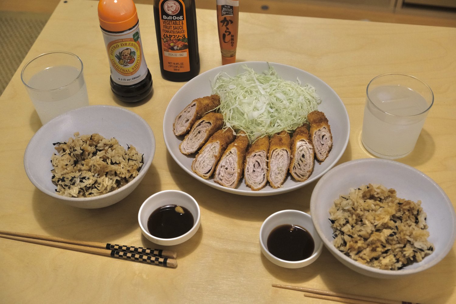 Thumbnail of Cabagges.World | Cooking, Vibing, Eating in NYC