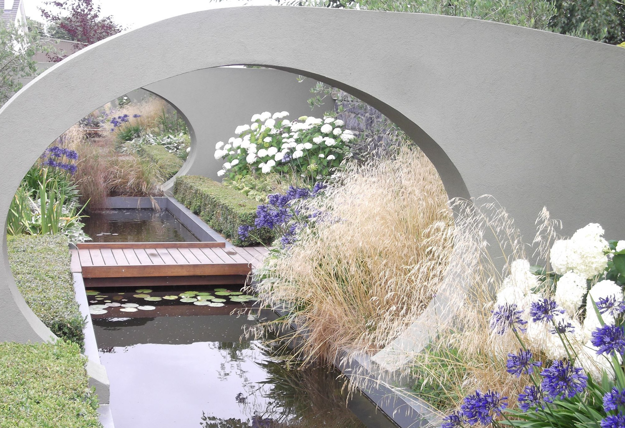 Thumbnail of Neuroarchitecture and Landscaping: Healing Spaces and the Potential of Sensory Gardens