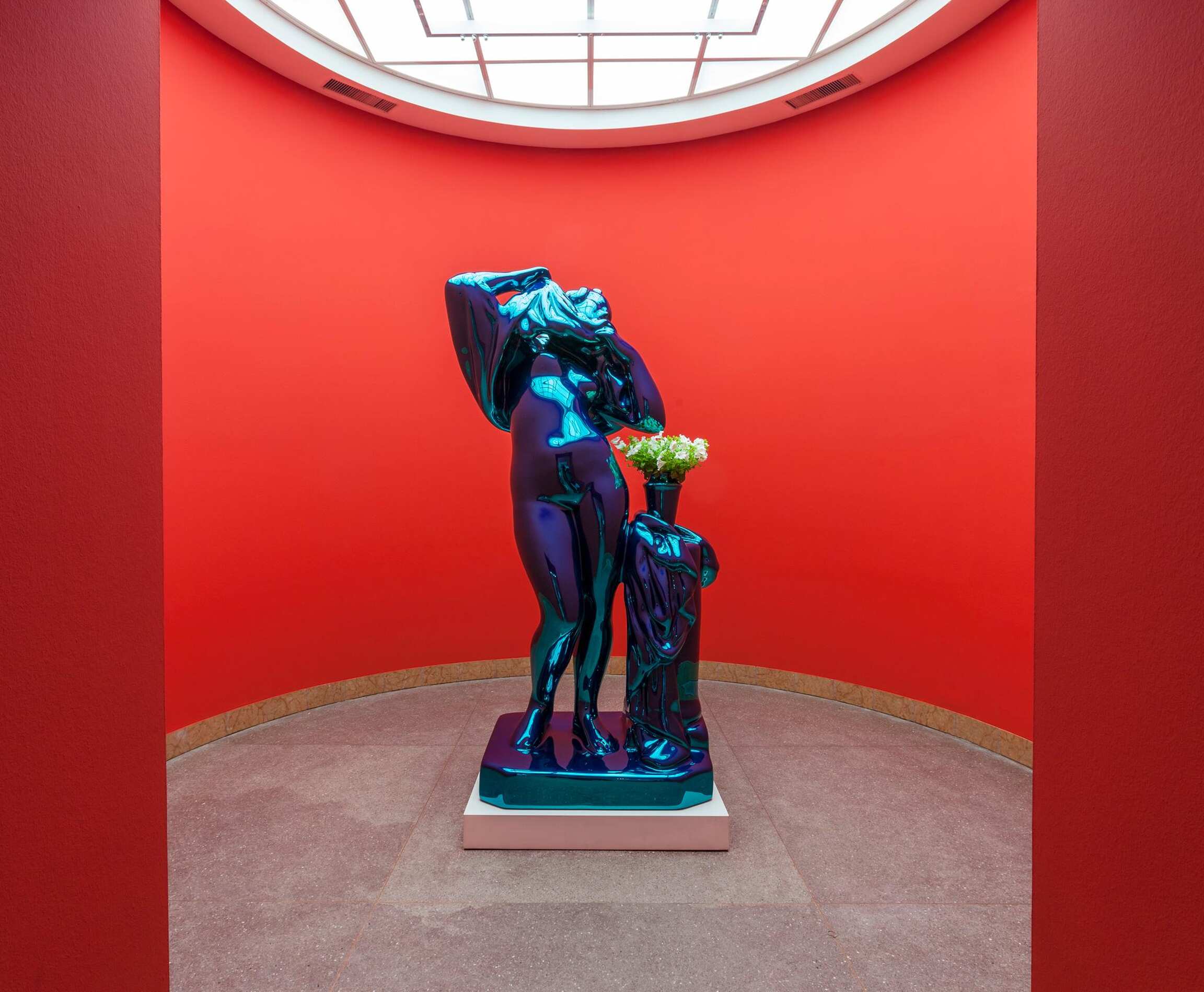 Thumbnail of jeff koons metallic venus - Google Search