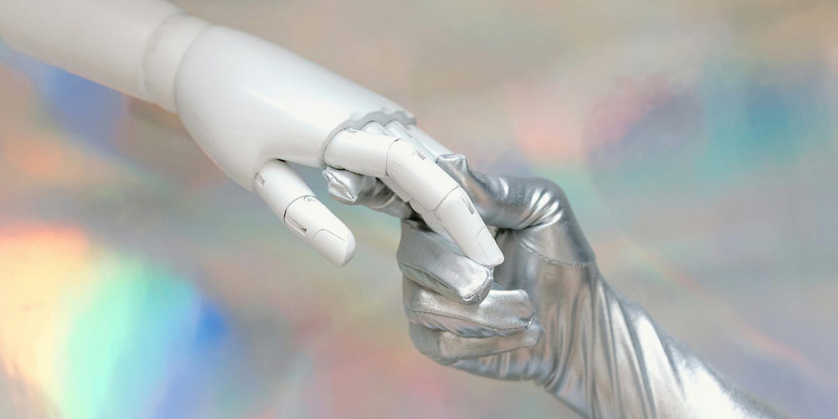 Thumbnail of 13 Signs You Used ChatGPT To Write That