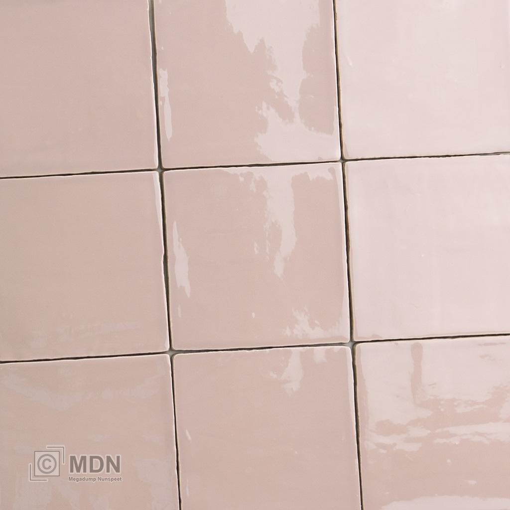 Thumbnail of Roze handvorm tegels 13x13 cm | Megadump