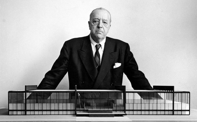 Thumbnail of Mies Van Der Rohe: Trajetória e Principais Obras Arquitetônicas
