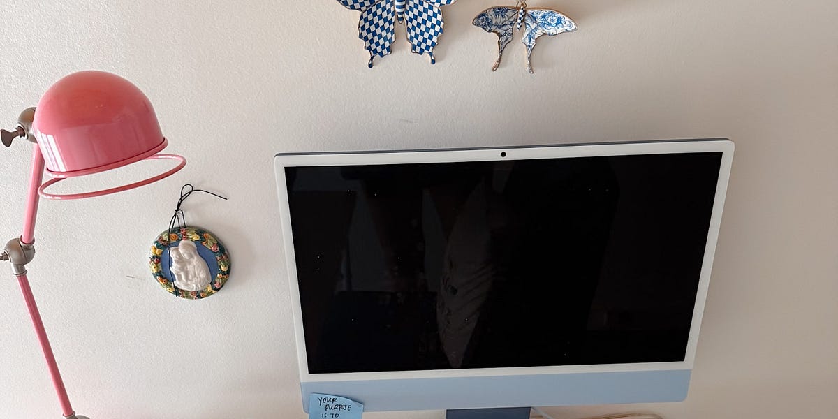 Thumbnail of The Internet Is An Art Form: How I Gained 30K+ Followers on Instagram In 2 Months