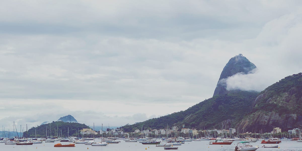 Thumbnail of The unique spatial patterns of Rio de Janeiro: on topography, spontaneous architecture, and fashion
